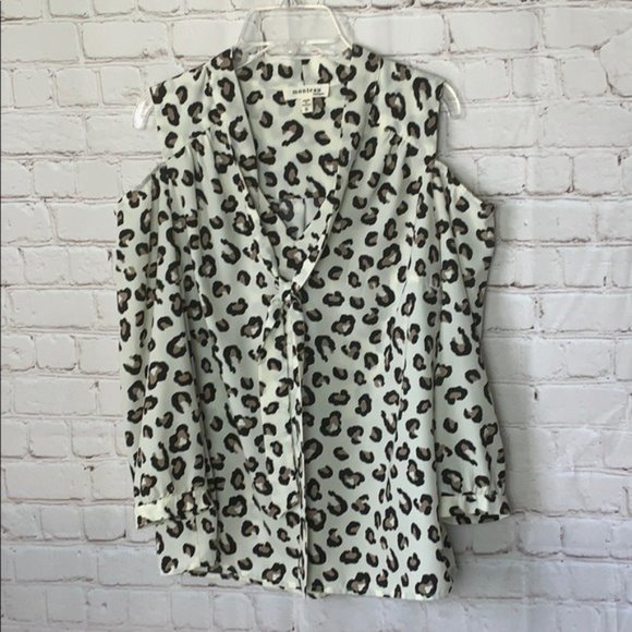 Monteau Leopard Print Cold Shoulder Blouse with Draped Bow Neckline – Size Small - Picture 6 of 7